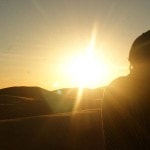 Desert sunset riding a dromedary_Source NOSADE