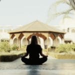 yoga-in-marrakech_jardin-secret_source-nosade